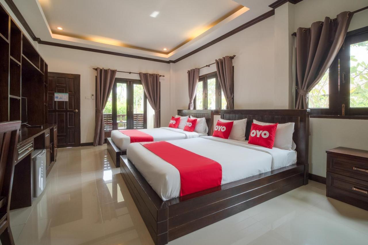 Oyo 837 Baan Kiang Nam Resort Bang Lamung Esterno foto