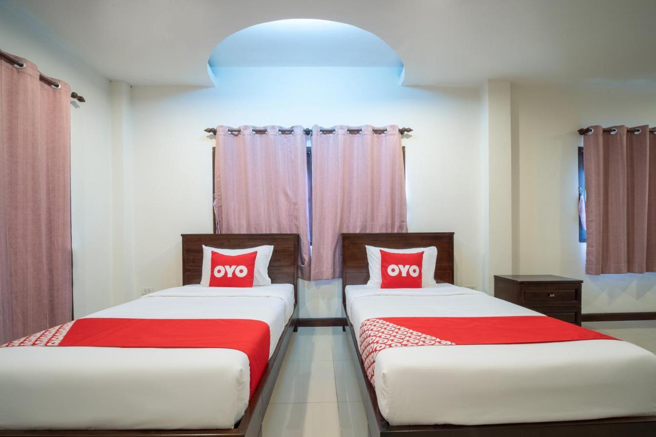 Oyo 837 Baan Kiang Nam Resort Bang Lamung Esterno foto